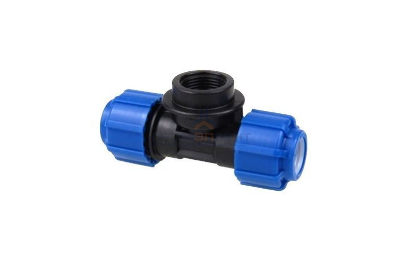 Тройник с переходом на внутреннюю резьбу Политэк - 32 x 1